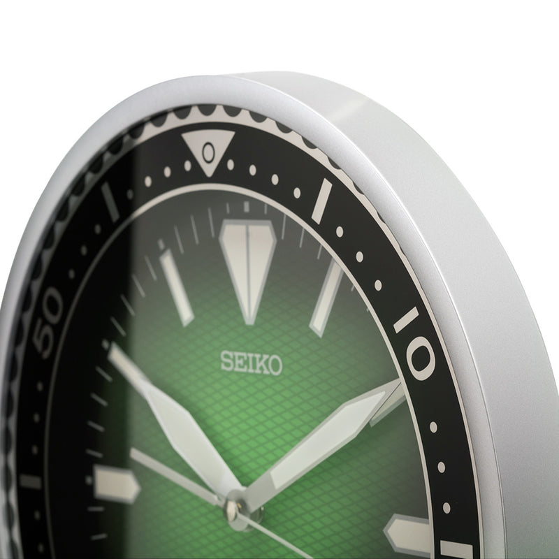 QXA791S Green Textured Dial Clock